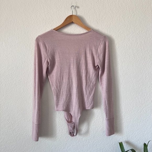 Abercrombie & Fitch Soft AF Cozy Blush Pink Tie Bodysuit Size Small - Picture 9 of 9